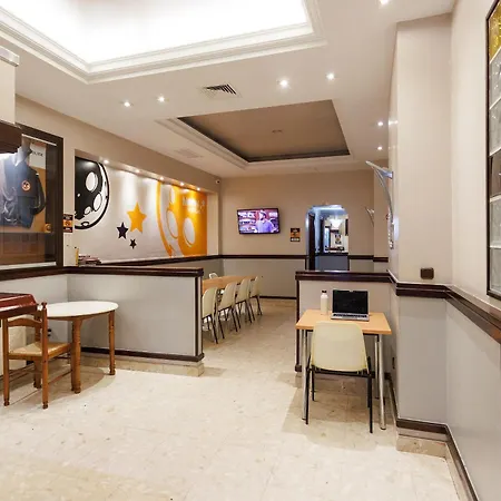 旅馆 Moon Bio 毕尔巴鄂